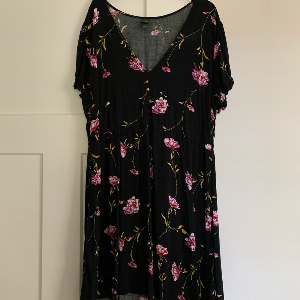 WILD FABLE floral pattern dress. Size XXL.